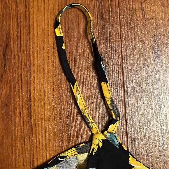 Sunflower flowy top - Picture 3 of 5